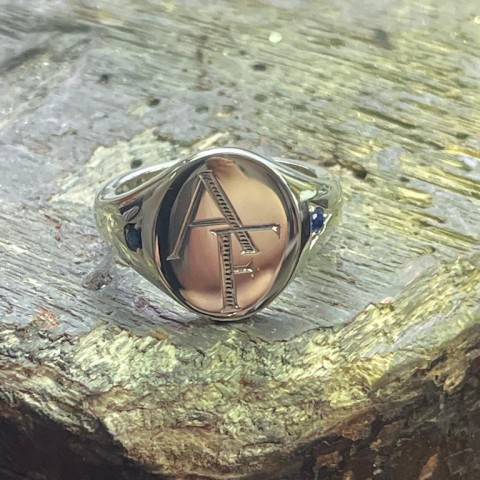 Signet Ring