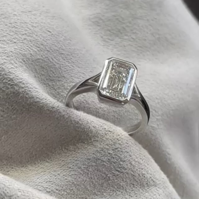 Single Stone & Solitaire Ring